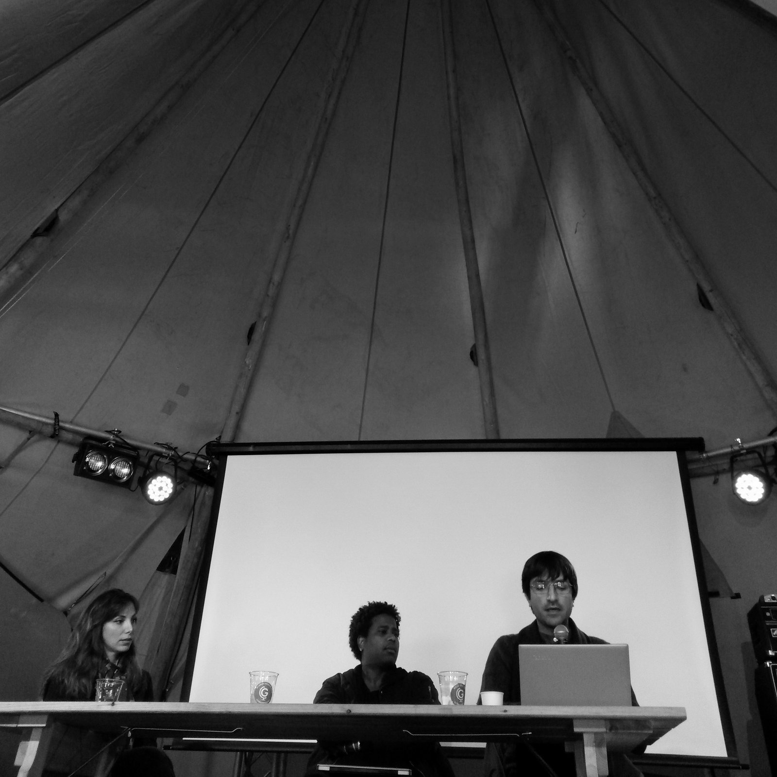 artist-talk-global-conf_bw